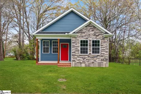 301 Sycamore St, Gaffney, SC 29340