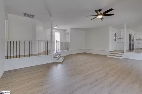 104 Windamere Rd, Easley, SC 29640 photo 10