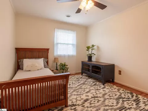 Bedroom - 207 Hedgewood Ter, Greer, SC 29650 photo 15 of 17