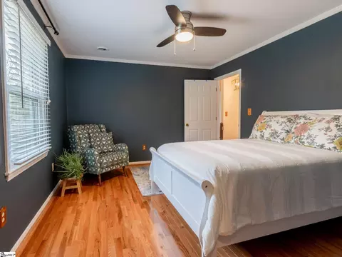 Bedroom - 207 Hedgewood Ter, Greer, SC 29650 photo 9 of 17