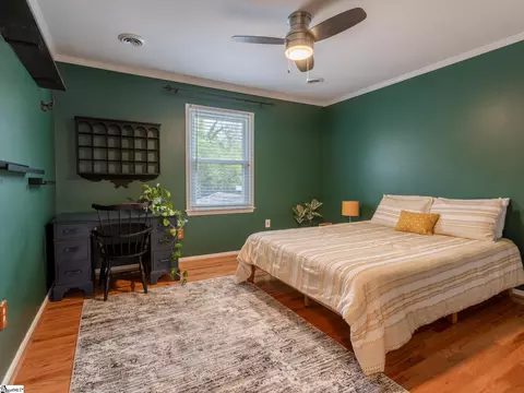 Bedroom - 207 Hedgewood Ter, Greer, SC 29650 photo 12 of 17