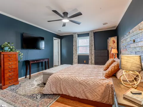 Bedroom - 207 Hedgewood Ter, Greer, SC 29650 photo 7 of 17
