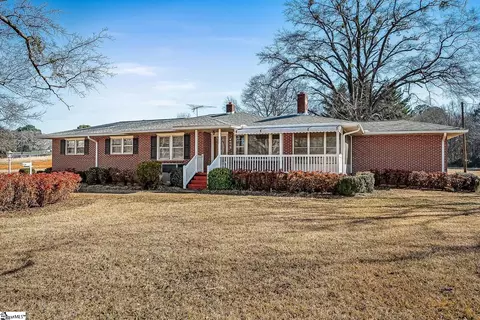 4008 Dixon Rd, Anderson, SC 29625