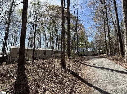 2861 N 25 Hwy, Travelers Rest, SC 29690