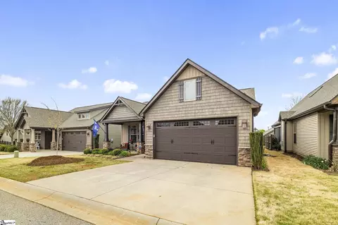 Exterior - 703 Cannongate Dr, Greer, SC 29650 photo 10 of 10
