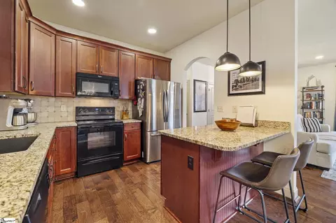 Kitchen - 703 Cannongate Dr, Greer, SC 29650 photo 2 of 2