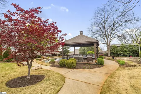 Exterior - 703 Cannongate Dr, Greer, SC 29650 photo 5 of 10