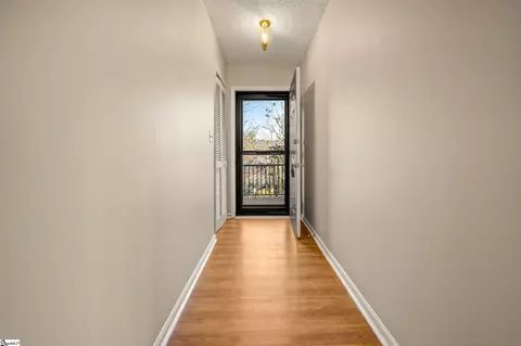 Entry Way - 77 Chestnut St #OAK HALL 301, Tryon, NC 28782 photo 1 of 4