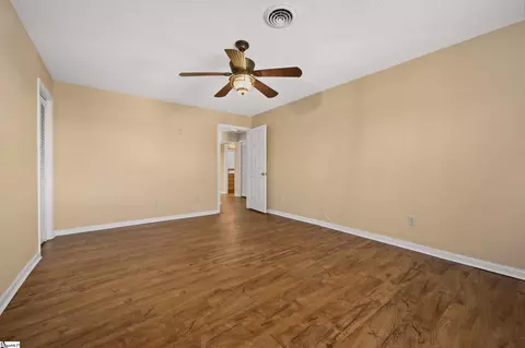Bedroom - 77 Chestnut St #OAK HALL 301, Tryon, NC 28782 photo 4 of 4