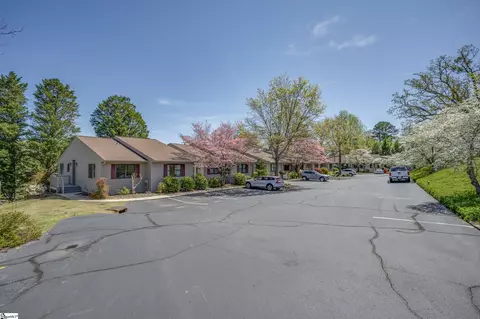 Exterior - 77 Chestnut St #OAK HALL 301, Tryon, NC 28782 photo 1 of 5