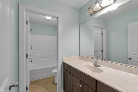 Bath - 160 Fox Run Cir, Greer, SC 29651 photo 1 of 1