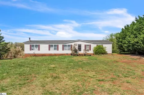 1339 Foster Rd, Inman, SC 29349