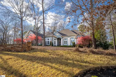 207 Briarledge Dr, Seneca, SC 29672 photo 2