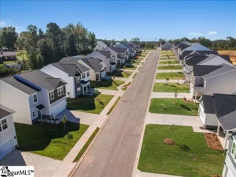 1145 Berry Patch Dr, Lyman, SC 29365 photo 11