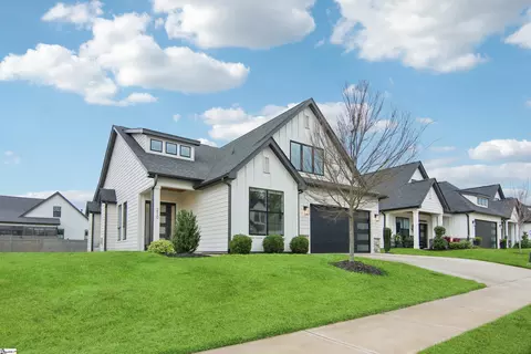 210 Nantallah Trl, Mauldin, SC 29662