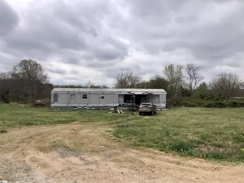 114 Jamyn Ct, Cowpens, SC 29330