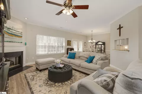 100 Cotter Ln, Greer, SC 29650 photo 5