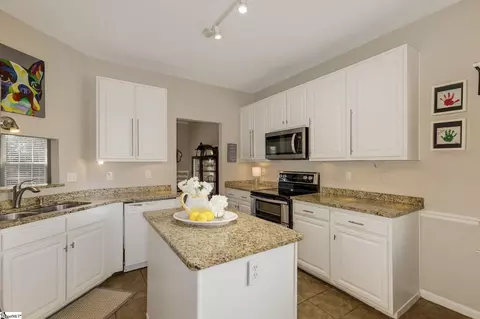 100 Cotter Ln, Greer, SC 29650 photo 10