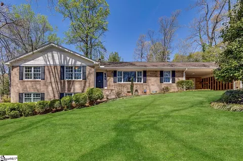 404 Holly Rd, Taylors, SC 29687