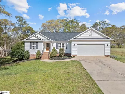 102 Leland Heights Dr, Williamston, SC 29697