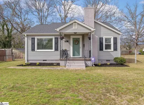 317 Rogers Ave, Greenville, SC 29617