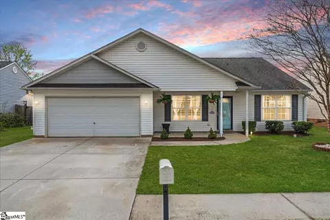 22 Kavanagh Ct, Greenville, SC 29611