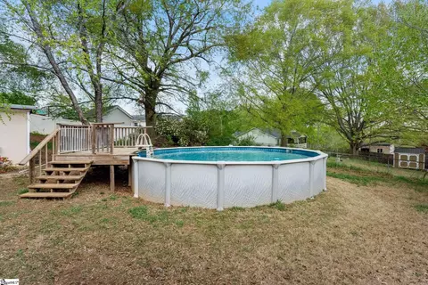 Exterior - 107 Apollo Ave, Greer, SC 29651 photo 4 of 6