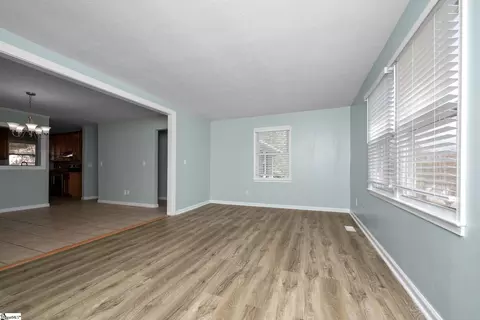 Living - 107 Apollo Ave, Greer, SC 29651 photo 5 of 6