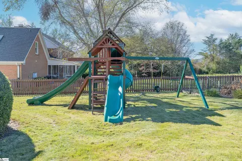 223 E Shallowstone Rd, Greer, SC 29650 photo 36