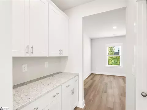819 Burghley Cir, Greer, SC 29651 photo 10