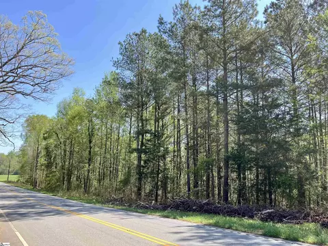 320 Saint Paul Rd, Easley, SC 29642