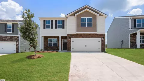 1103 White Willow Dr, Spartanburg, SC 29303