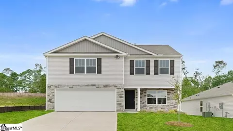 2174 Pierett Cir, Woodruff, SC 29388
