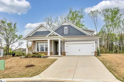 131 Yellow Fox Rd, Greer, SC 29650