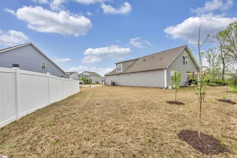 Exterior - 131 Yellow Fox Rd, Greer, SC 29650 photo 3 of 7