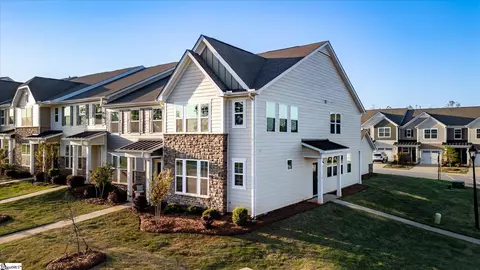 38 Gaskins Trl, Travelers Rest, SC 29690