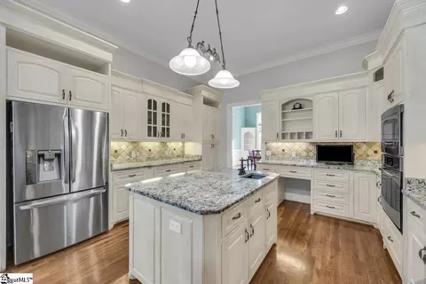 212 Pine Ridge Dr, Easley, SC 29642 photo 14
