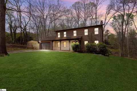 127 Robinwood Ln, Pelzer, SC 29669
