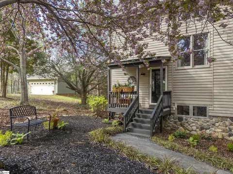 118 Bridge View Rd, Chesnee, SC 29323