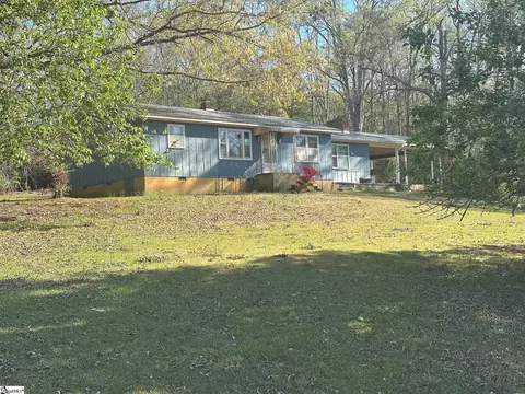 303 Revels Rd, Chesnee, SC 29323