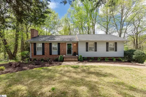 134 Hunters Trl, Greenville, SC 29615