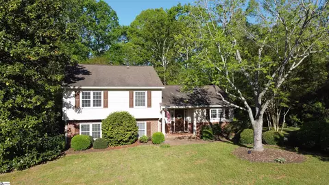 4900 Maplewood Dr, Greenville, SC 29615