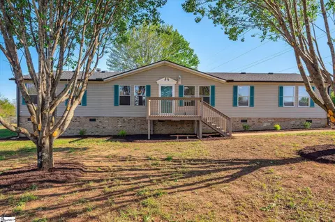 17 Lindsey Ridge Way, Travelers Rest, SC 29690