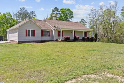 335 Sugar Creek Rd, Buffalo, SC 29321