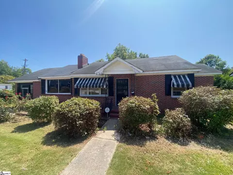 603 W Carolina Ave, Clinton, SC 29325