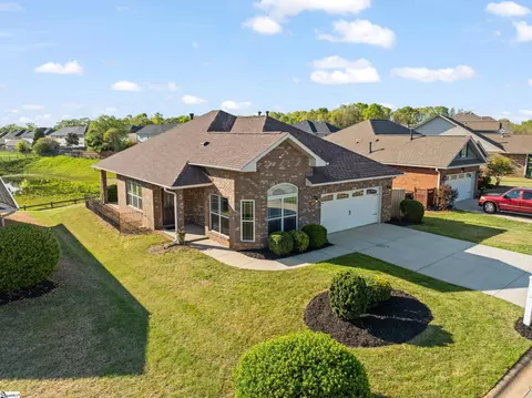 110 Airdale Ln, Simpsonville, SC 29680