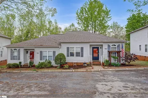 100 Huntress Dr, Greer, SC 29651