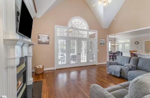 101 Holborne Dr, Easley, SC 29642 photo 19