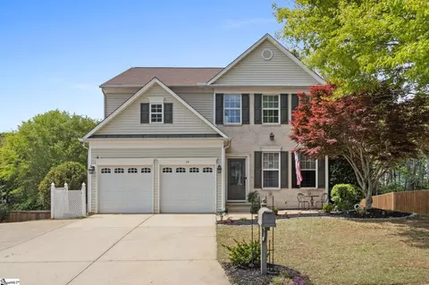 14 Cog Hill Dr, Simpsonville, SC 29681