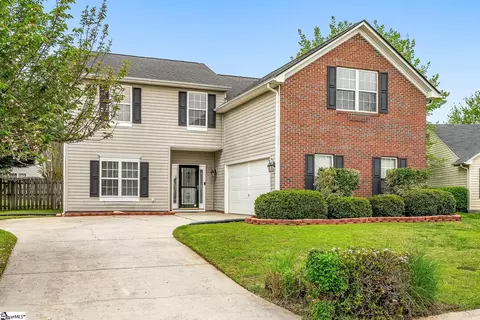 9 Druid Hill Ct, Simpsonville, SC 29681